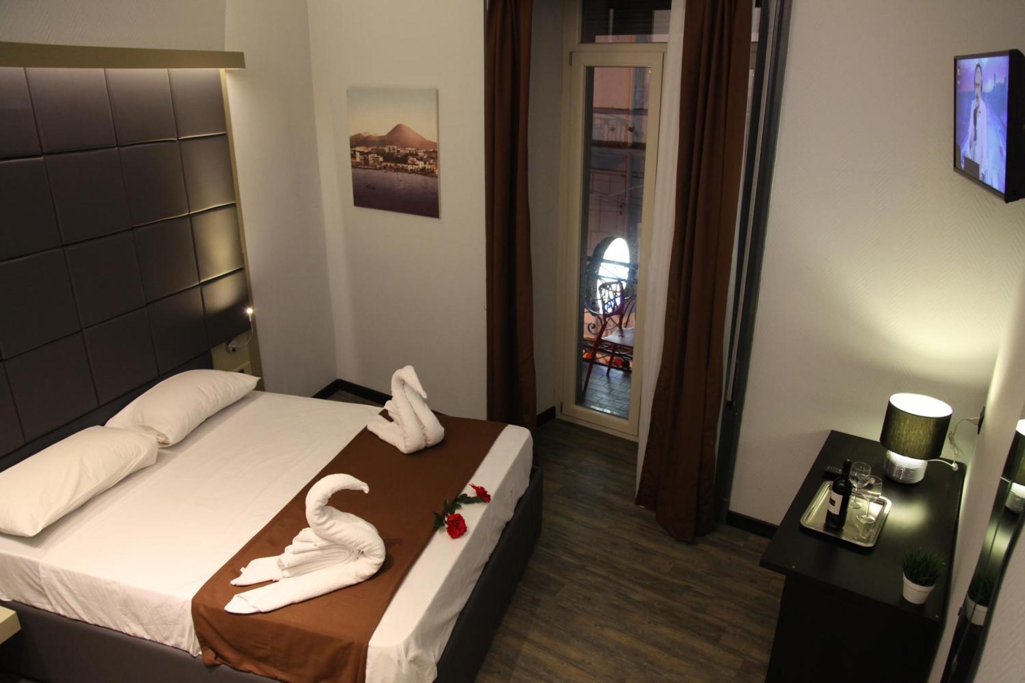 Dolce Vita Rooms Napoli Dış mekan fotoğraf