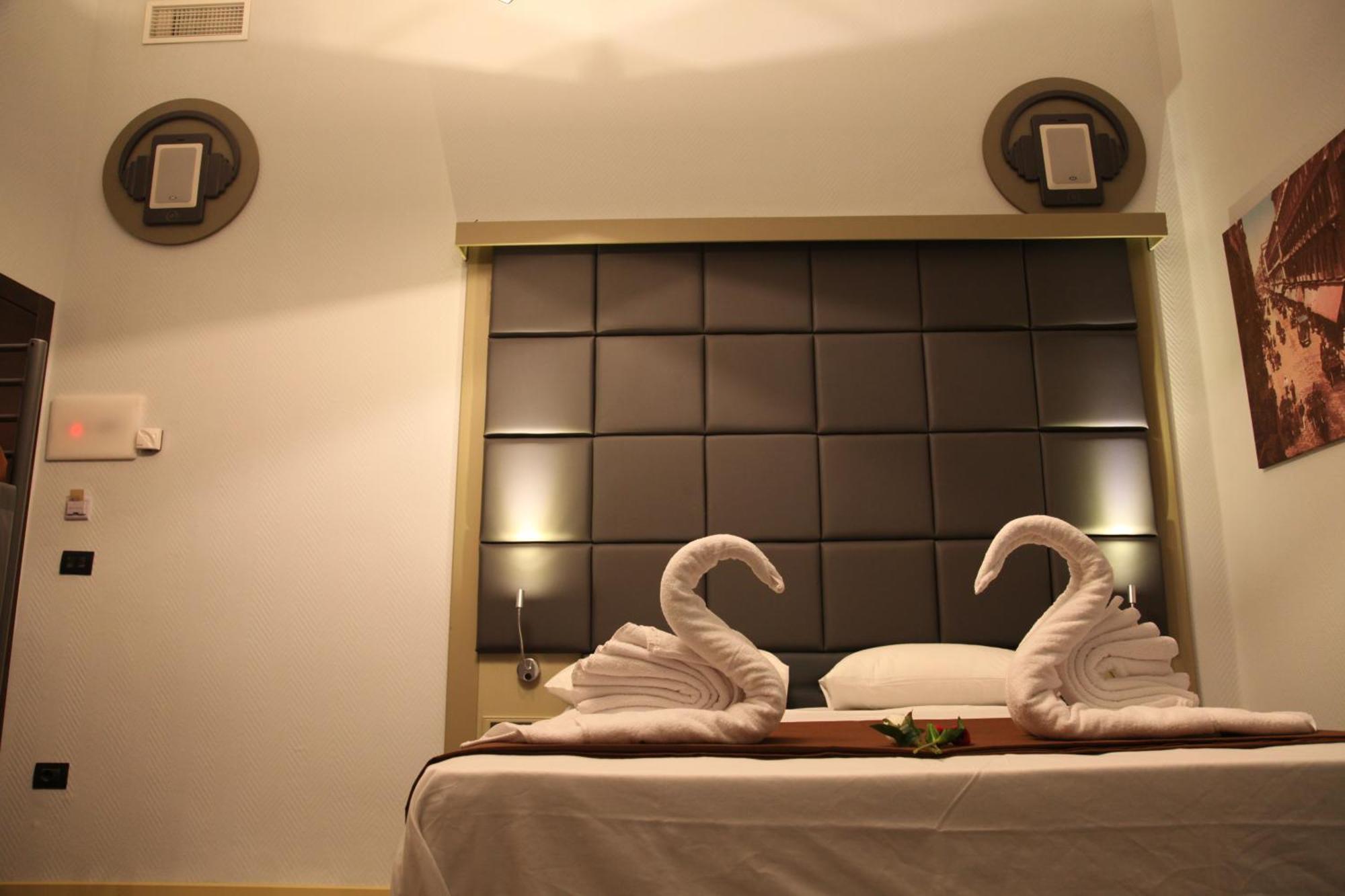 Dolce Vita Rooms Napoli Dış mekan fotoğraf