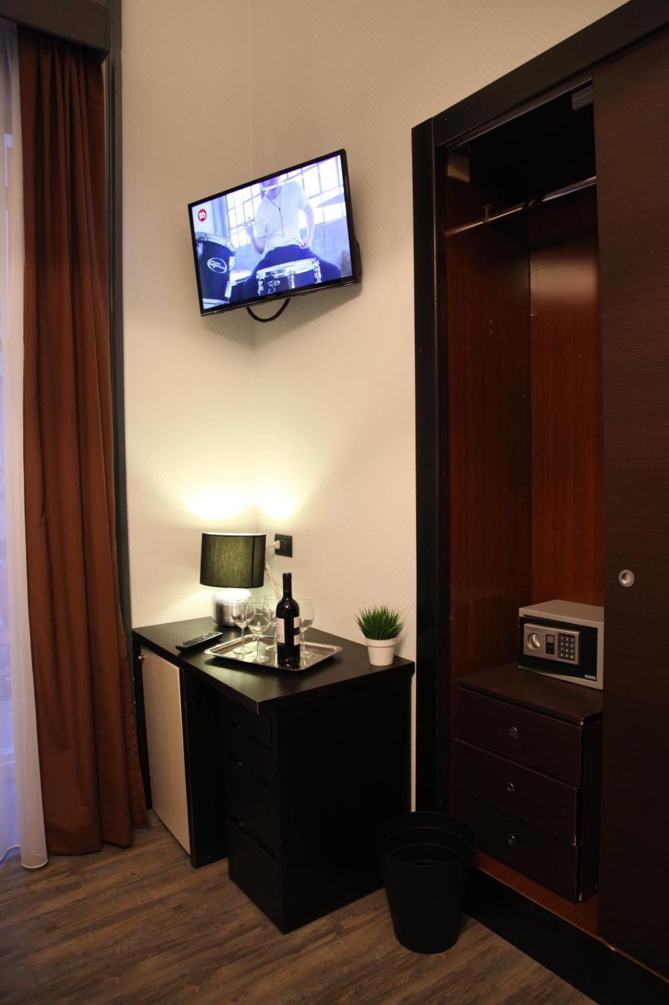Dolce Vita Rooms Napoli Dış mekan fotoğraf